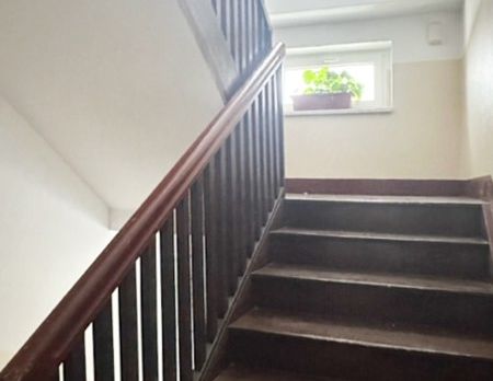 Modern sanierte 4-Raum-Wohnung in schöner Ortslage von Schlettau!! - Foto 1