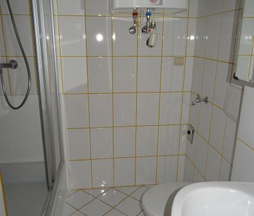 Ruhige 2-Zimmerwohnung, Südwestlage, hofseitig, WG-geeignet - Foto 6