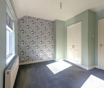 2 Bedroom End Terrace To Let - Photo 5