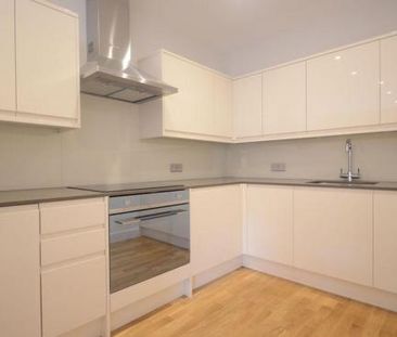Studio Flat, Market Place, RG1 - Photo 2