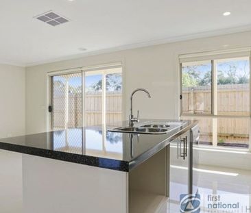 6 Hosking Court, Pakenham - Photo 2