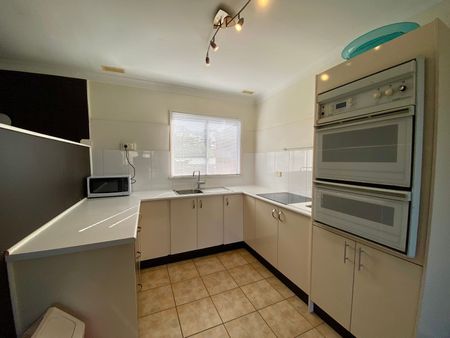 Home For Rent - Photo 3