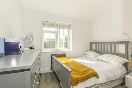 3 bedroom house to rent - Photo 2