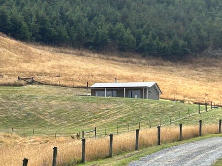 Two Bedroom Semi Furnished Cottage - Photo 5