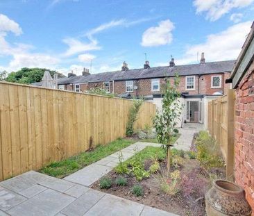 Church Road, Molescroft, HU17 - Photo 1