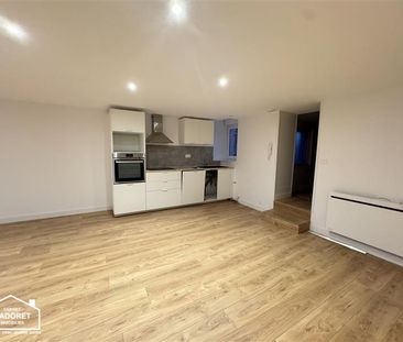 Location Appartement 4 pièces 89m² PAIMBOEUF 44560 - Photo 3