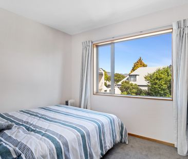Quiet 2-Bedroom in Riccarton Close to Hagley Park - Photo 4