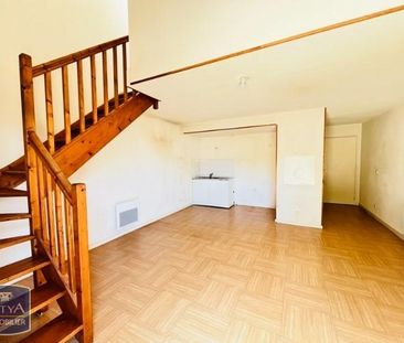 Location Appartement 4 pièces 79m² SAUMUR 49400 - Photo 2