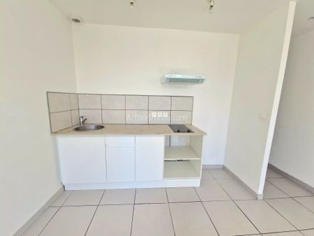 Location Appartement 1 pièces 40 m2 à Draguignan - Photo 4