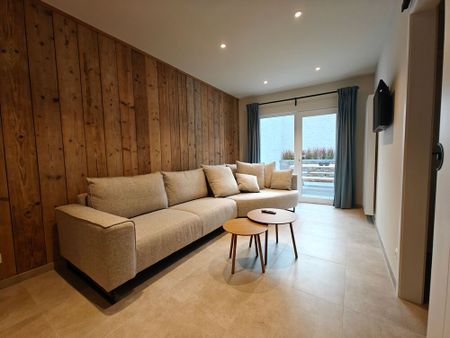 Ruime stadswoning met vier slaapkamers en stadskoer in het centrum van Ieper - Photo 4