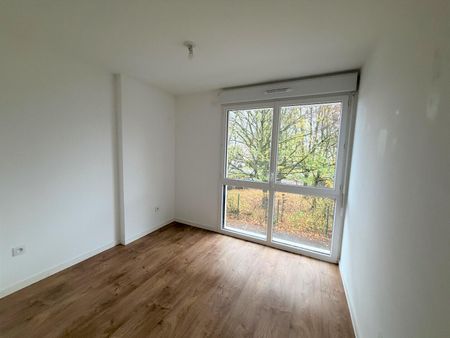 location Appartement T3 DE 62.09m² À LIEUSAINT - Photo 2