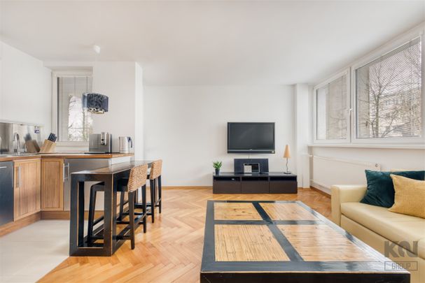 Łódź, Śródmieście, 10 Lutego - Фото 1