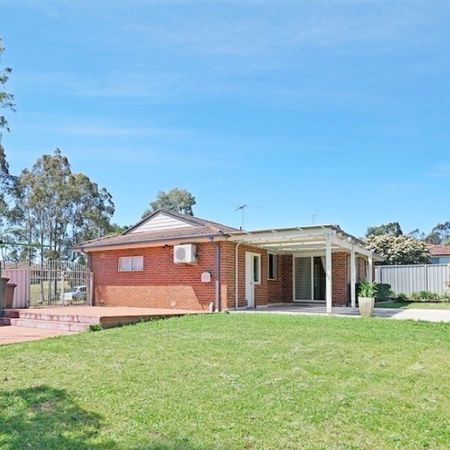 Cosy Family Home - Photo 3