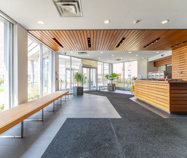 798 Richmond Street West - Photo 4