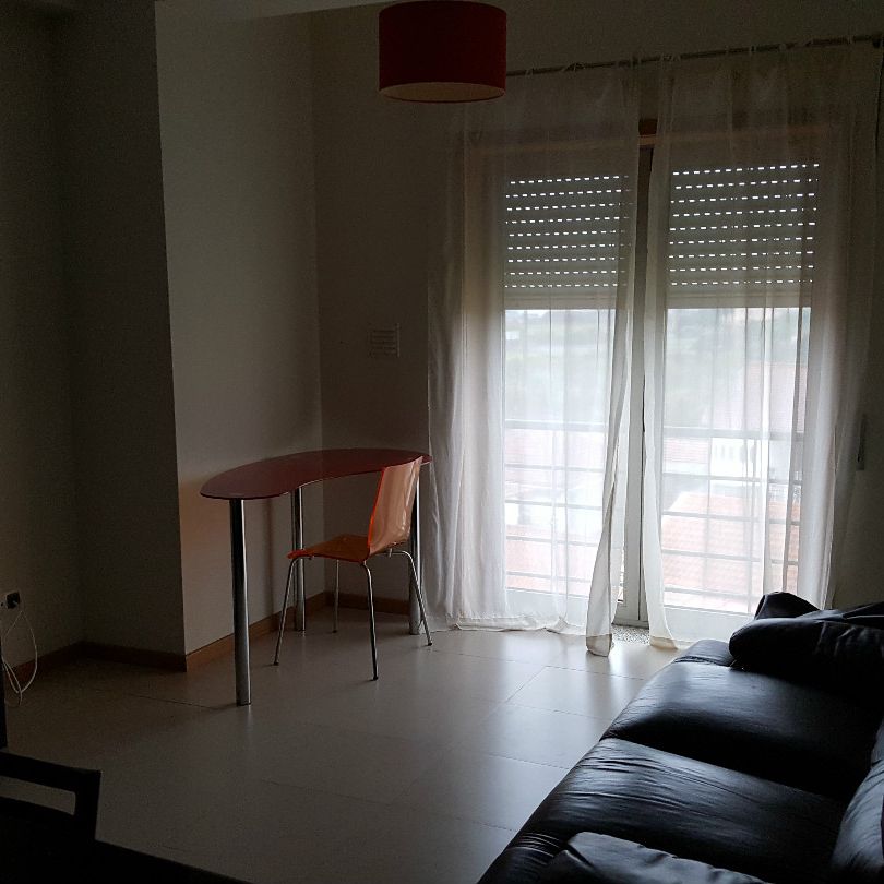 Apartment T0 +1 in Glicínias, Aveiro - Photo 1