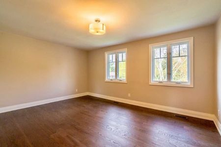 For Lease - 71 Stoddart Drive, Aurora, Ontario - Photo 3