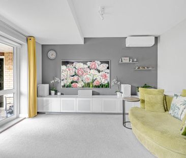 4 bedroom semi-detached house to rent - Photo 1