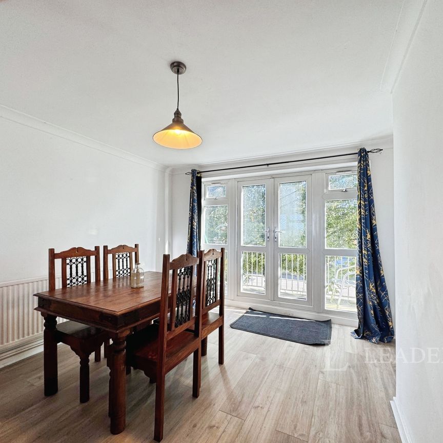 3 bedroom maisonette to rent Baxter Row, Dereham, NR19 - Photo 1