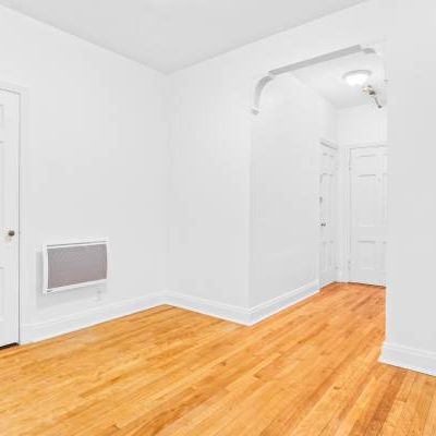 Spacious 2 Bedroom / Cote des Neiges - Photo 4