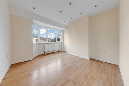 2 bedroom maisonette to rent - Photo 4