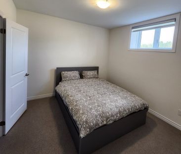 For Lease - 196 Ramblewood Drive, Wasaga Beach, Ontario - Photo 2