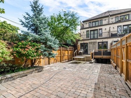 For Lease - 56 Lonsdale Road, Toronto, Ontario - Photo 5