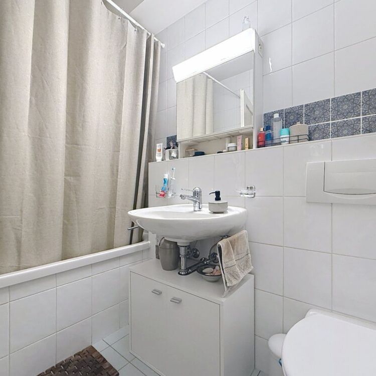 Appartement de 2.5 pièces au 1er sous-sol - Foto 1
