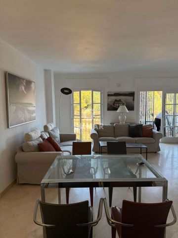 Dúplex en alquiler en Nueva Andalucía – Málaga | Gilmar Consulting - Foto 4