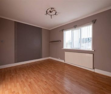 2 Bed Terraced House, Richmond Road, B66 - Photo 5