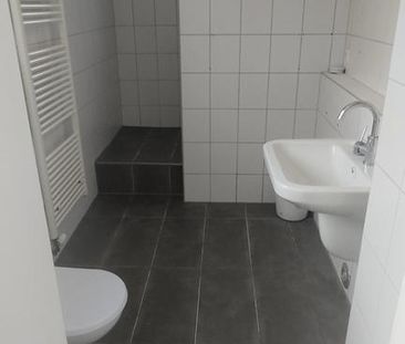 2Zimmerwohnung mit großen Balkon zentral - Foto 4