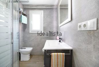 Alquiler de piso en Calle Salvador del Mundo, 2