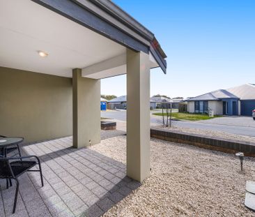 Low Maintenance - Lock up and Leave 4 X 2 - Photo 2