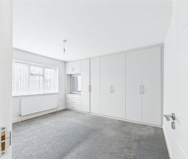 3 bedroom terraced house to rent - Photo 6