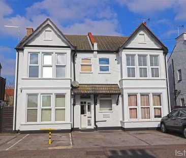 Ambleside Drive, Southend On Sea, SS1 - Photo 2