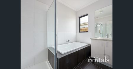 Contemporary Living with Quality Finishes - Photo 4