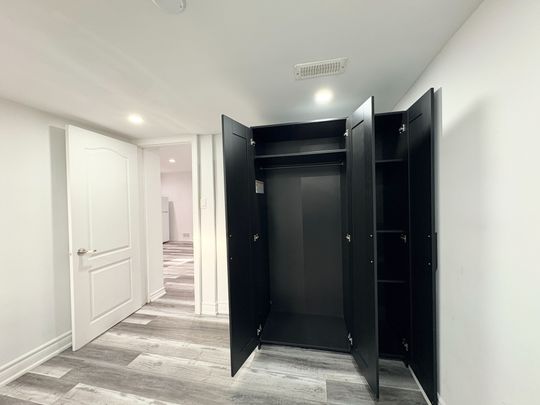 For Lease - 8 Ravencliff Crescent Unit# BSMT, Toronto, Ontario - Photo 1