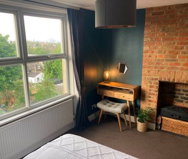 1 Bed Flat, Broxholm Road, SE27 - Photo 5