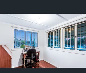 Renovated Highset Queenslander with Deck, Dual Living Areas & Water... - Photo 6