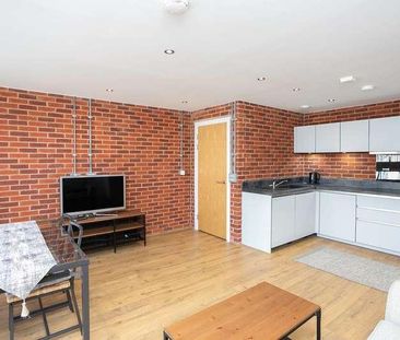 Junction Court, Wd, Watford, WD17 - Photo 2