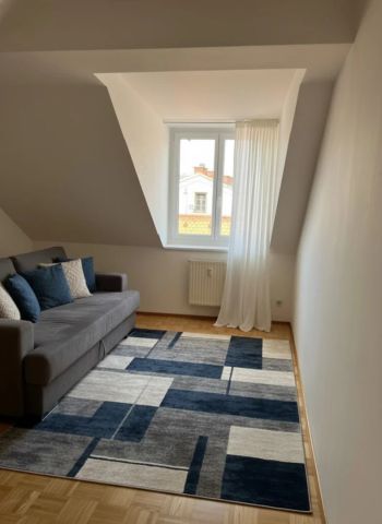Charmante 2-Zimmer-Dachgeschosswohnung in Geidorf – Ihr neues Zuhause! - Photo 3