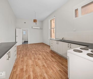 1/60 Warwick Street, Hobart, Tas 7000 - Photo 4
