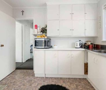 2 Bedrooms - Turangi - Photo 3