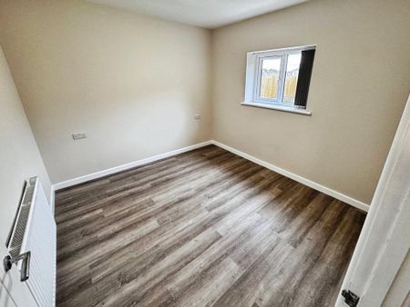 2 bedroom bungalow to rent - Photo 3