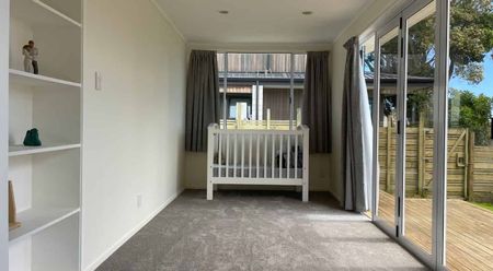 Generous sized 3 bedroom family home - Photo 2