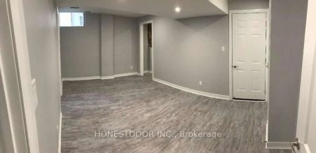 Property For Lease | N9271365 - Photo 2