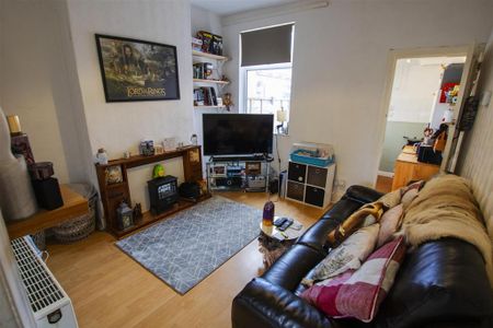 2 bedroom house to rent - Photo 3