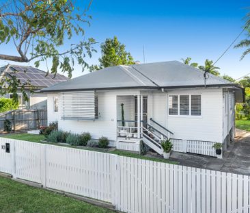 10 Merle Street, Carina QLD 4152 - House For Rent | Domain - Photo 1