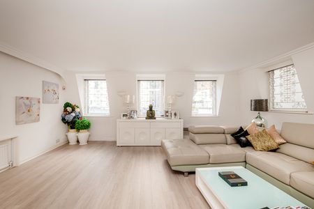 2 Bed Terraced House, Princes Mews, W2 - Photo 2