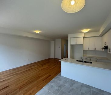 For Lease - 19 Lemon Avenue, Thorold, Ontario - Photo 2