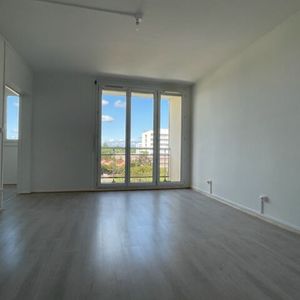 Appartement à louer - Photo 2